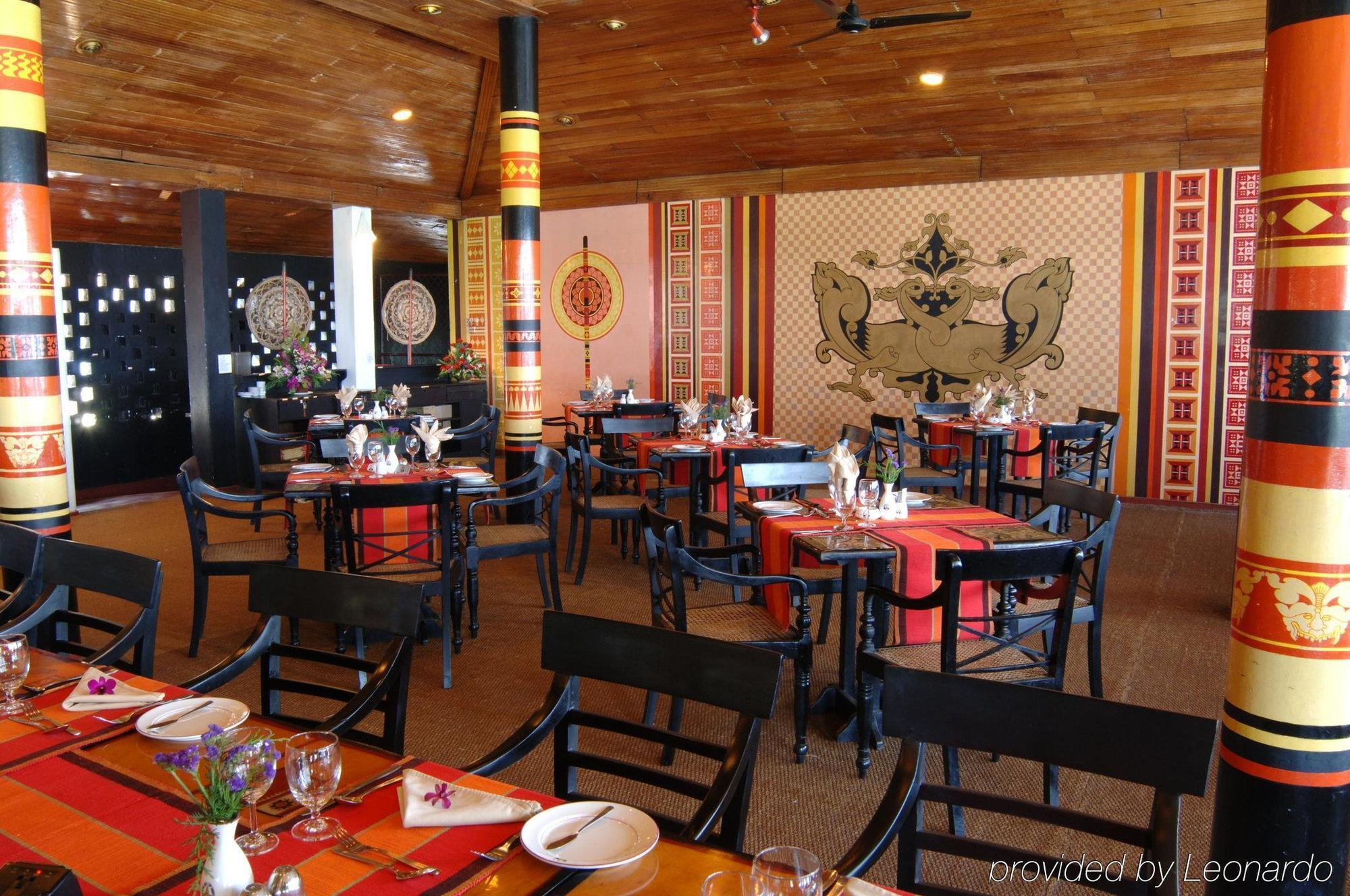 Hotel Hilltop Kandy Restaurante foto